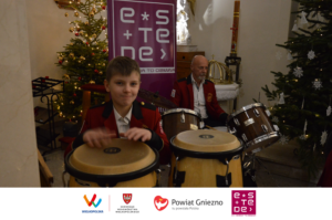 Doposażenie Orkiestry Dętej Powiatu Gnieźnieńskiego w stroje galowe w ramach projektu „Mamy naStroje”